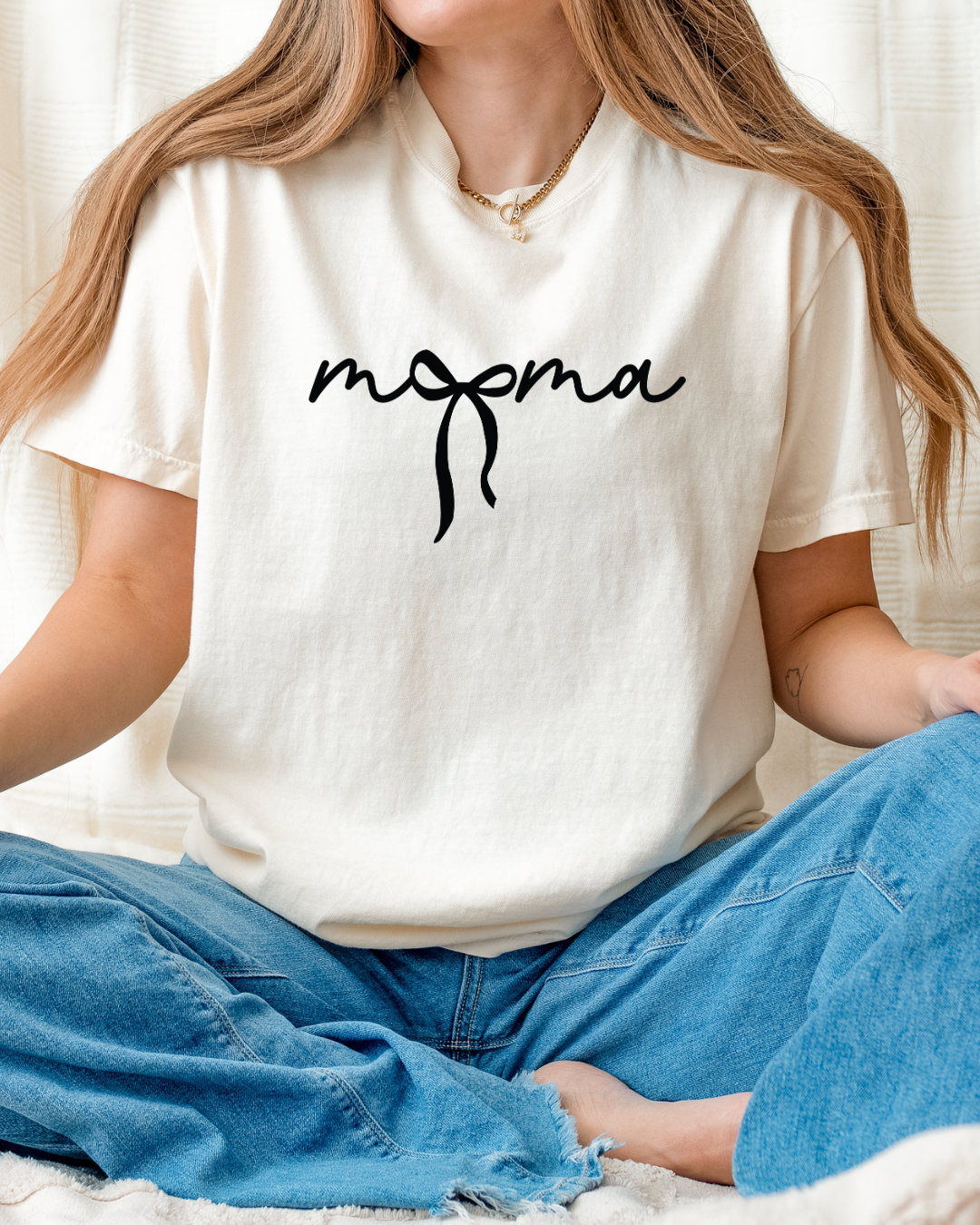 Mama Bow Graphic Tee | Minimalist Mom Shirt | Coquette Mama T-Shirt | Cute Mother’s Day Gift | Trendy Script Mom Tee | Comfort Colors Shirt
